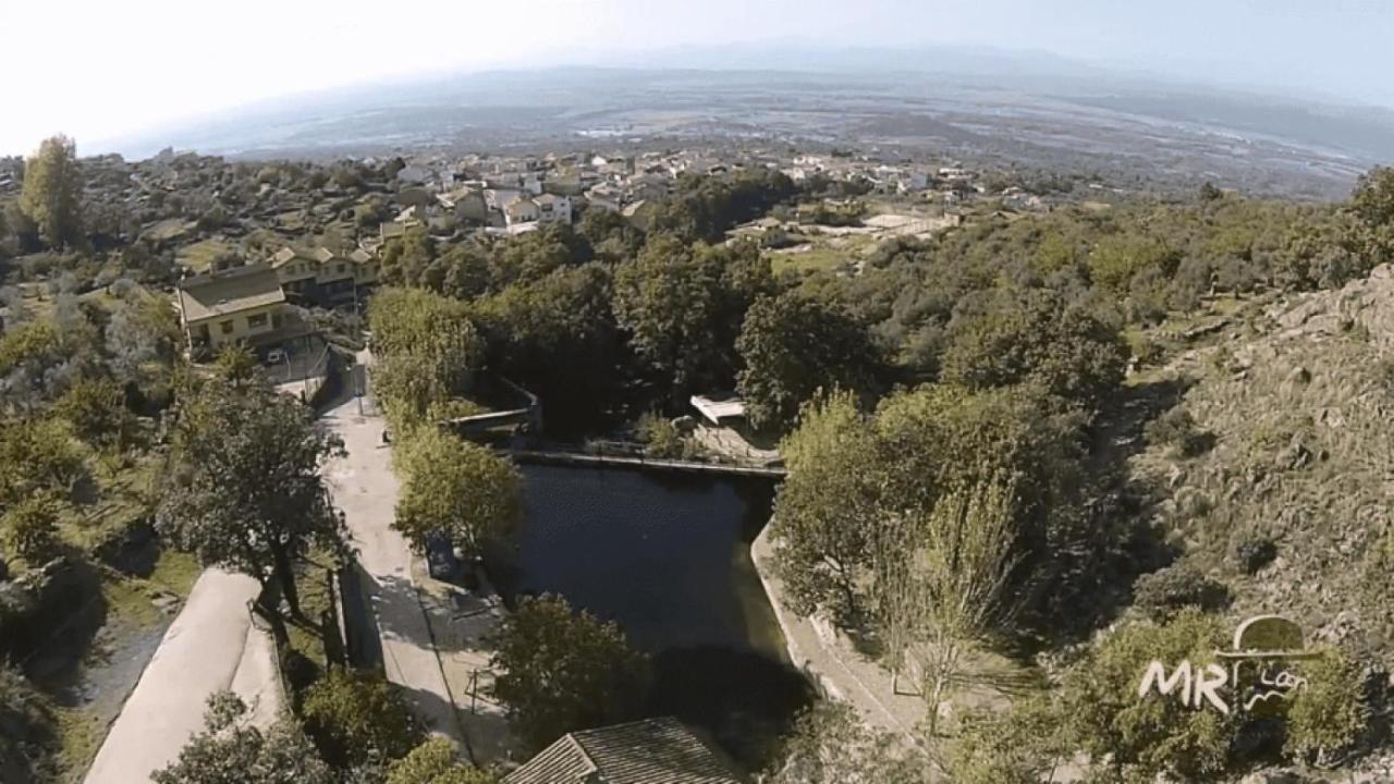 Aroma De Primavera En Casas Rurales Acebuche Casas del Monte Bagian luar foto
