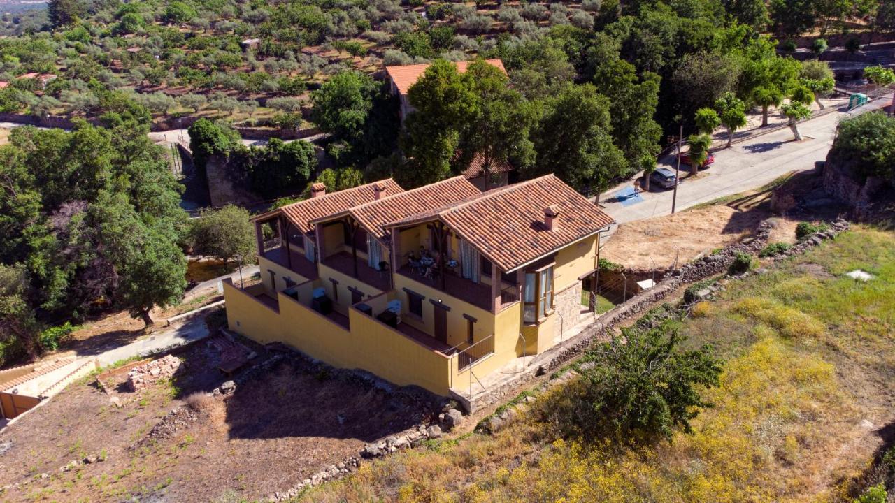Aroma De Primavera En Casas Rurales Acebuche Casas del Monte Bagian luar foto