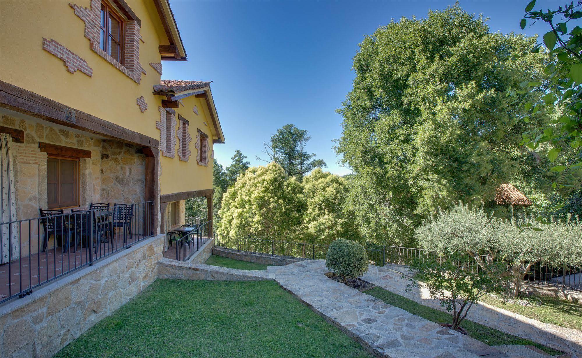 Aroma De Primavera En Casas Rurales Acebuche Casas del Monte Bagian luar foto